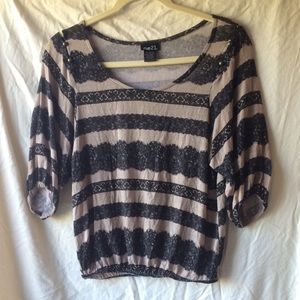 10/$13! R21 Top